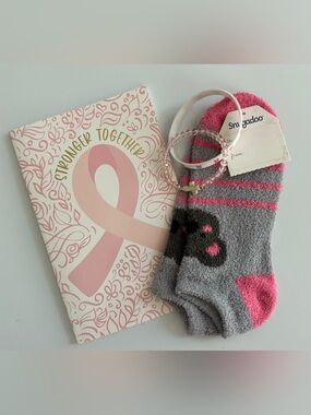 Breast cancer Awareness pink bundle NEW